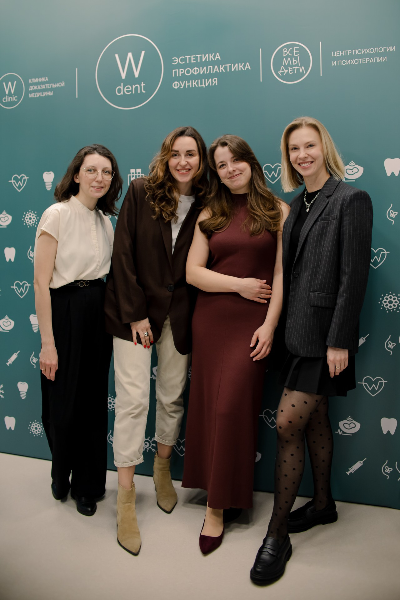 W Dent. Открытие стоматологии. Фотографы и Видеографы Night2Day Санкт-Петербург