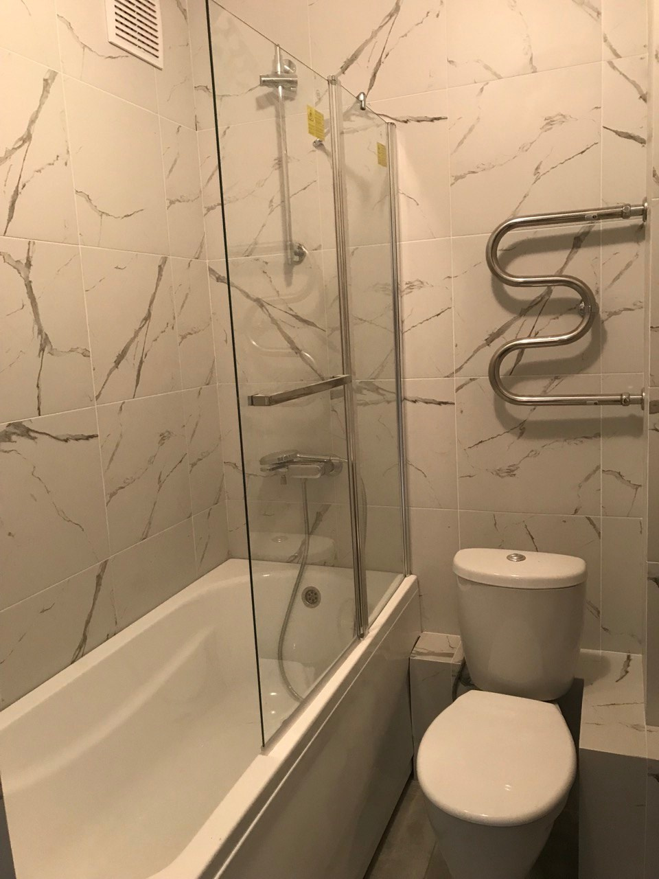 Ванная комната (ул. Генерала Махмута Гареева д. 5). Ремонт санузла, туалета, ванной под ключ в Казани. Укладка плитки