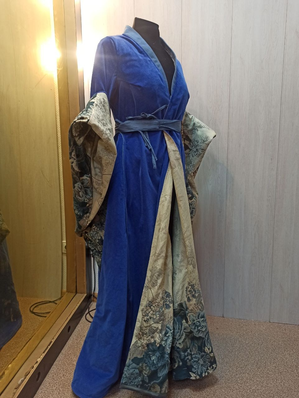 Костюмы. AIREN DESIGN — художественное ателье