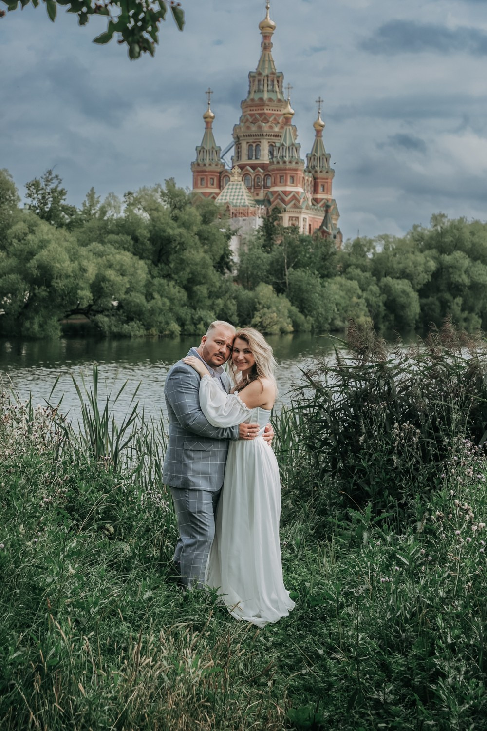 Свадебный фотограф в Санкт Петербурге, Москве. Фотограф крещение венчание в Петербурге! Помогает подобрать храм и посоветовал душевного батюшку в СПб