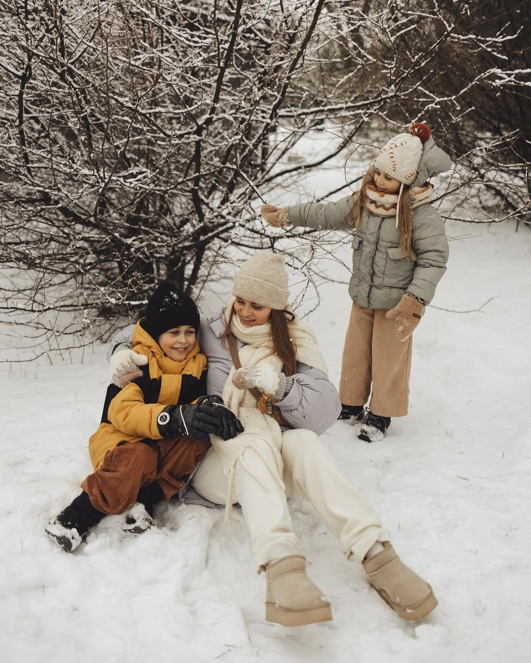 Семейная Зимой на улице. Свадебный фотограф в Петропавловске-Камчатском Артур Зябов