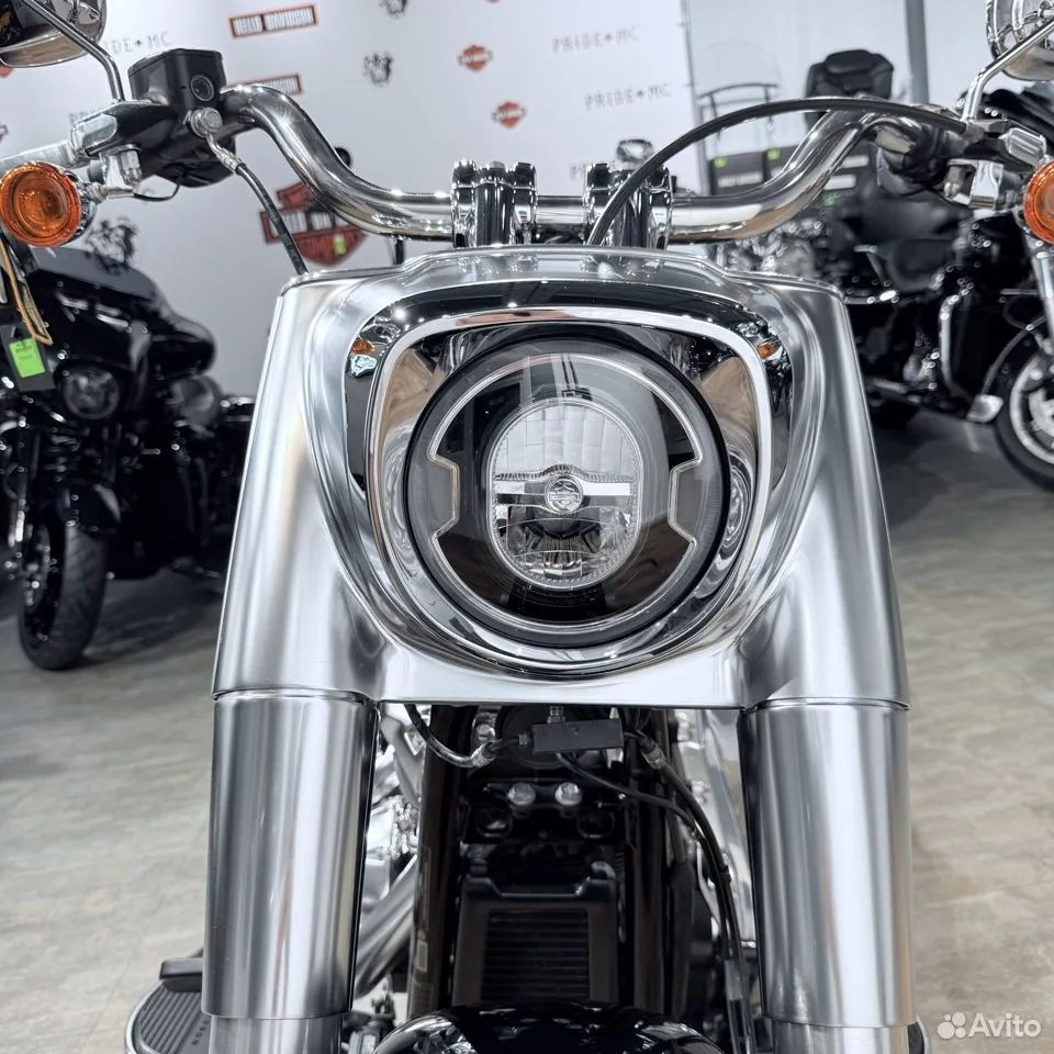 2018 Fat Boy 114 АВS Vivid Вlаck. Hello Davidson, Москва. Только хорошие мотоциклы…