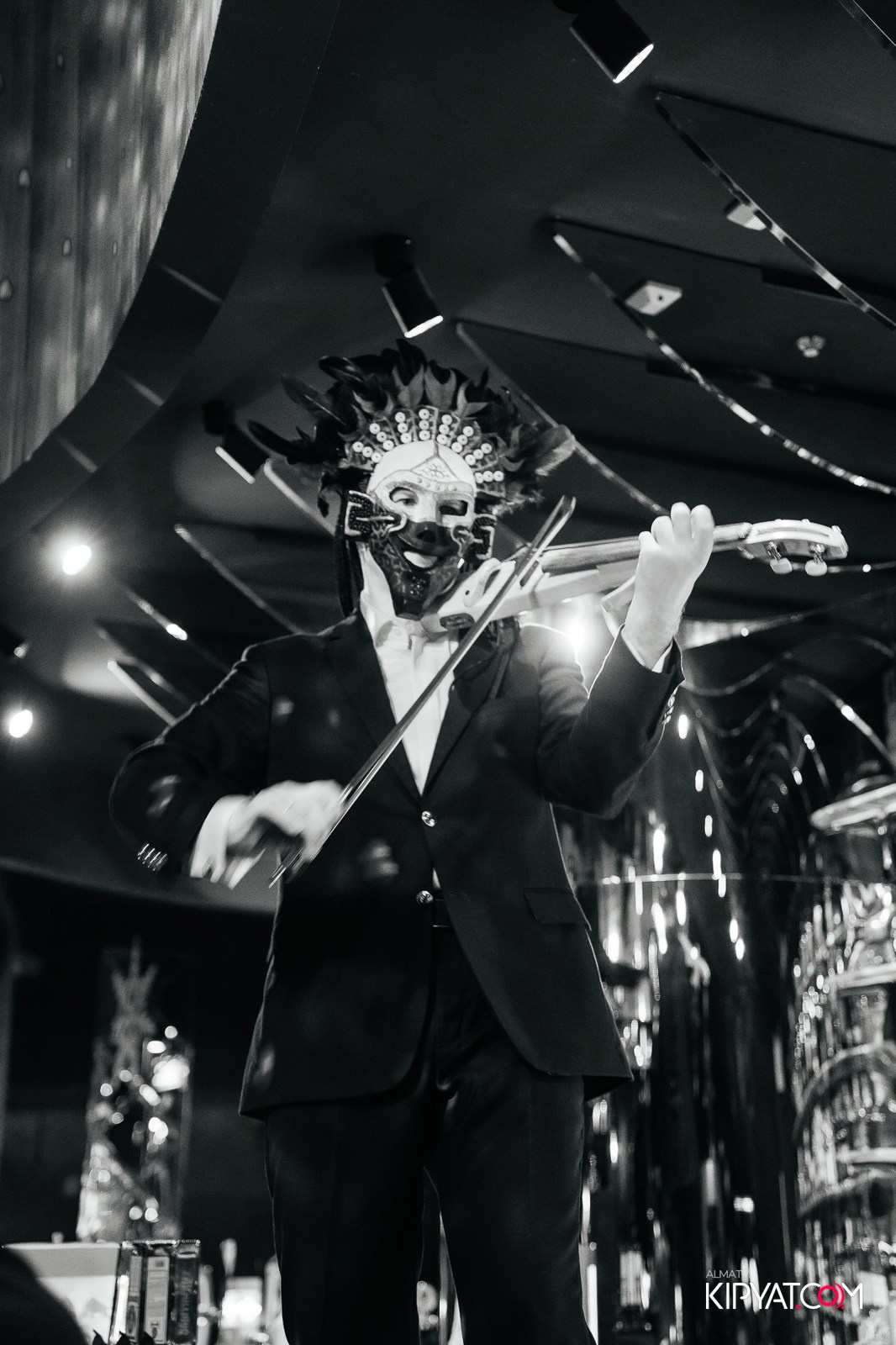 MOOD KARAOKE & TERRACE. КИПЯТКОМ АЛМАТЫ!