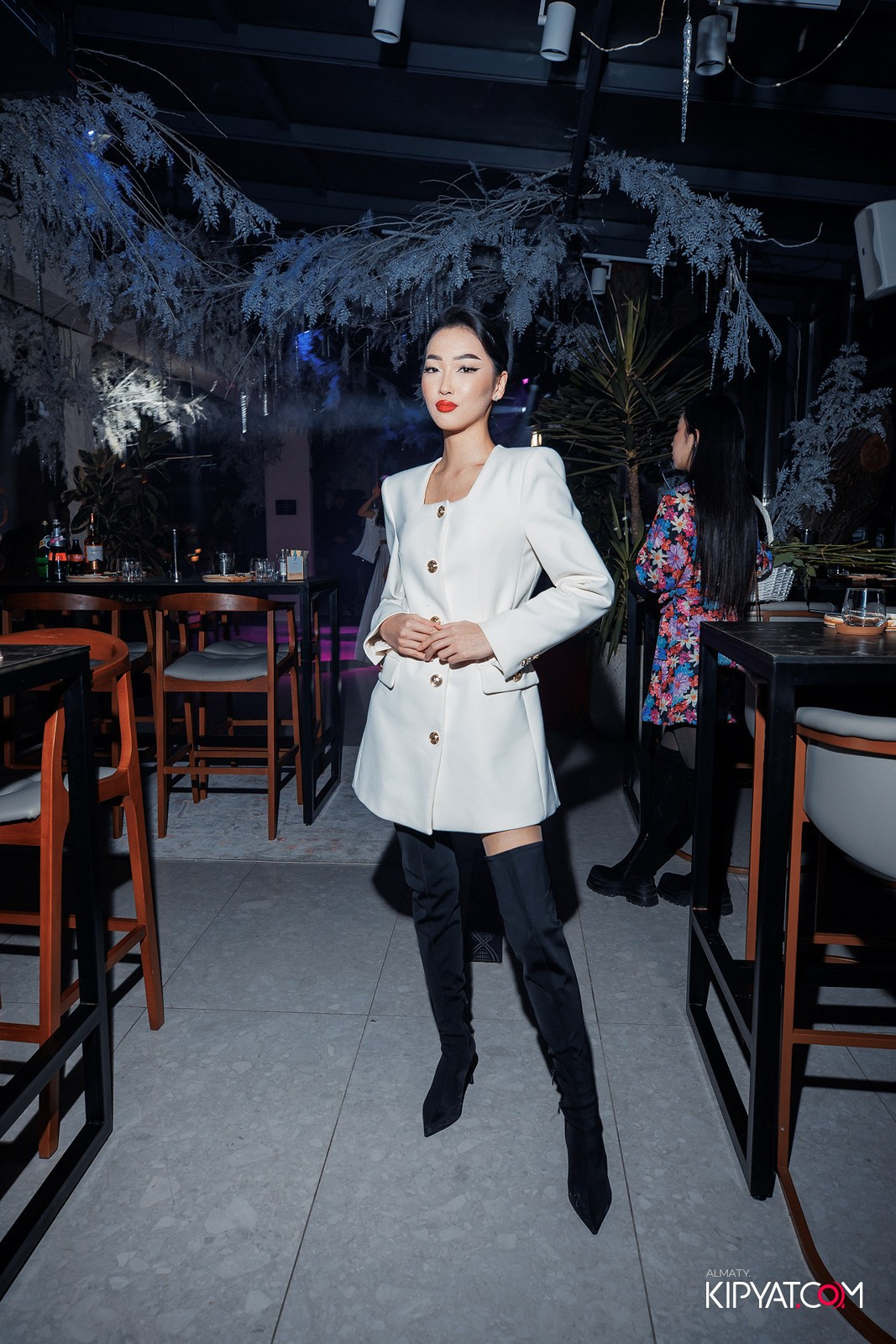 EDEN BAR & RESTAURANT. КИПЯТКОМ АЛМАТЫ!