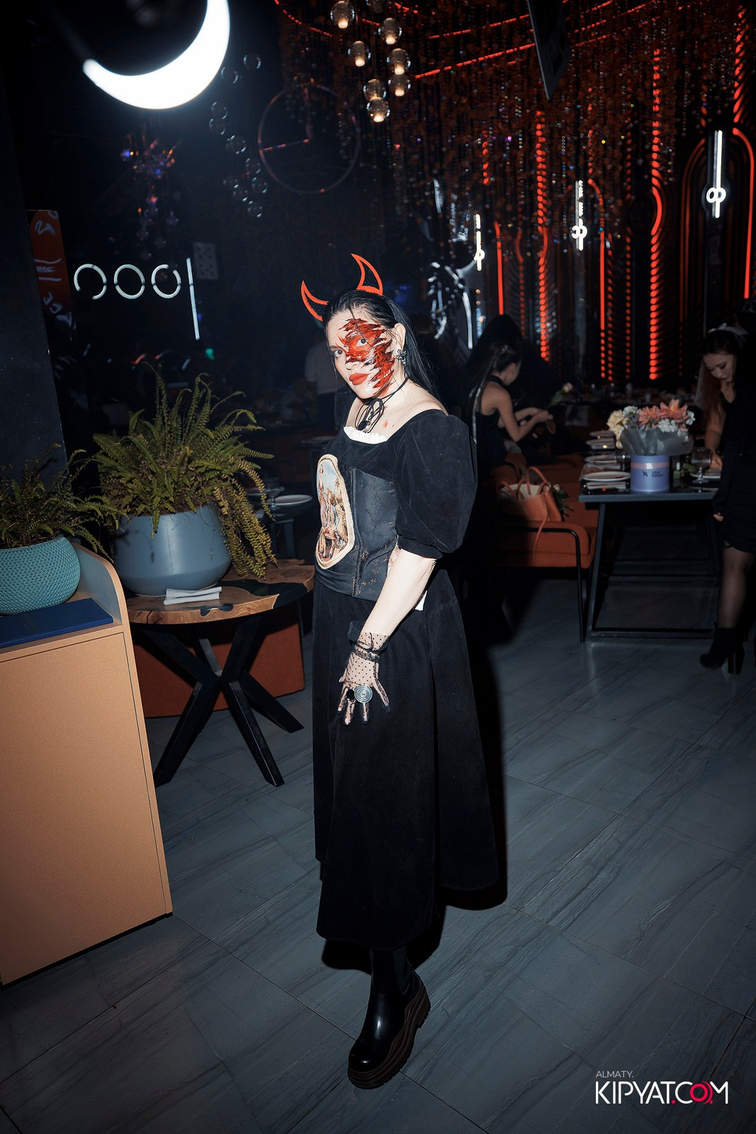 FRIENDS BSR & TERRACE. КИПЯТКОМ АЛМАТЫ!