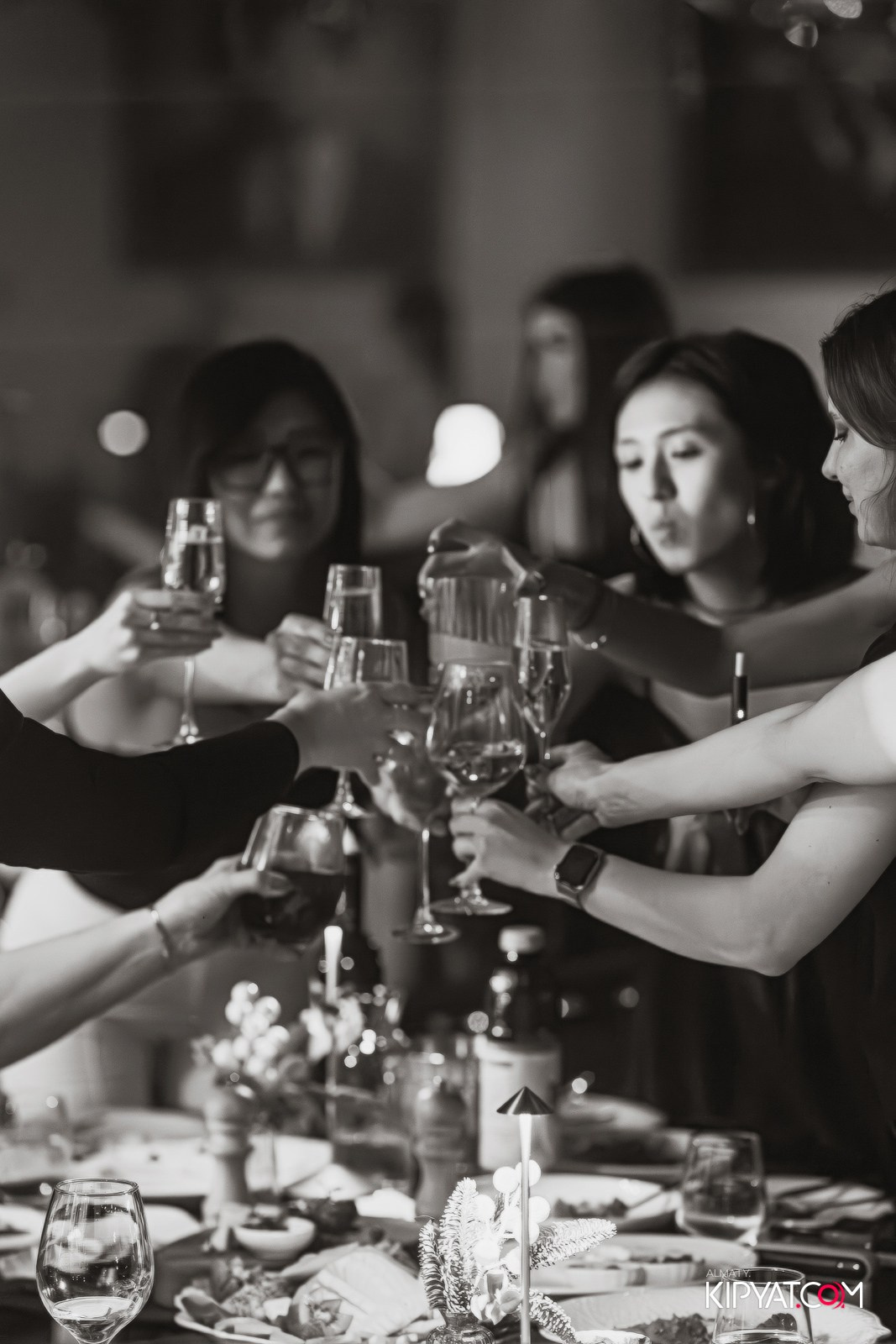 PATRIKI RESTAURANT. КИПЯТКОМ АЛМАТЫ!