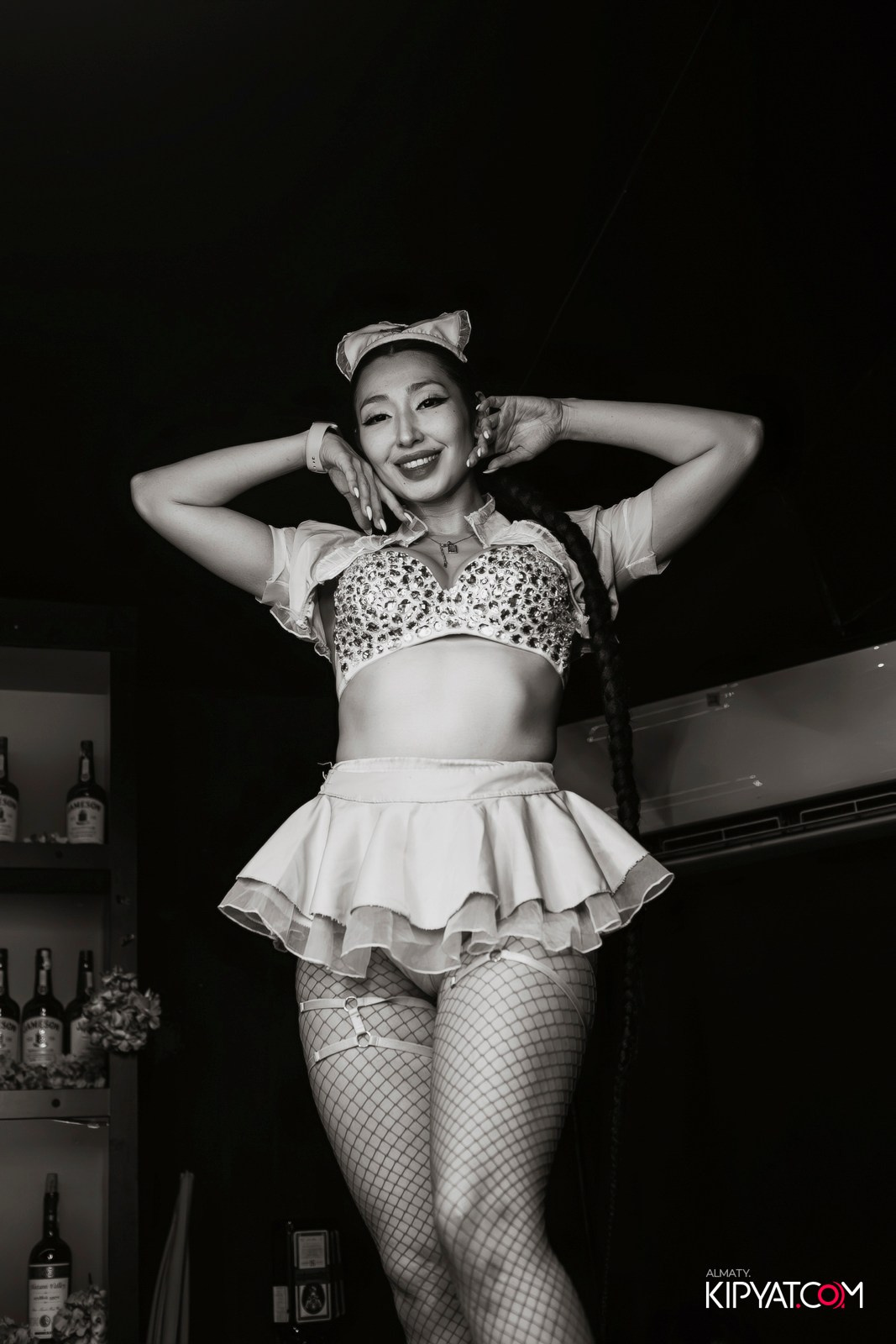 UYAT EMES BAR. КИПЯТКОМ АЛМАТЫ!