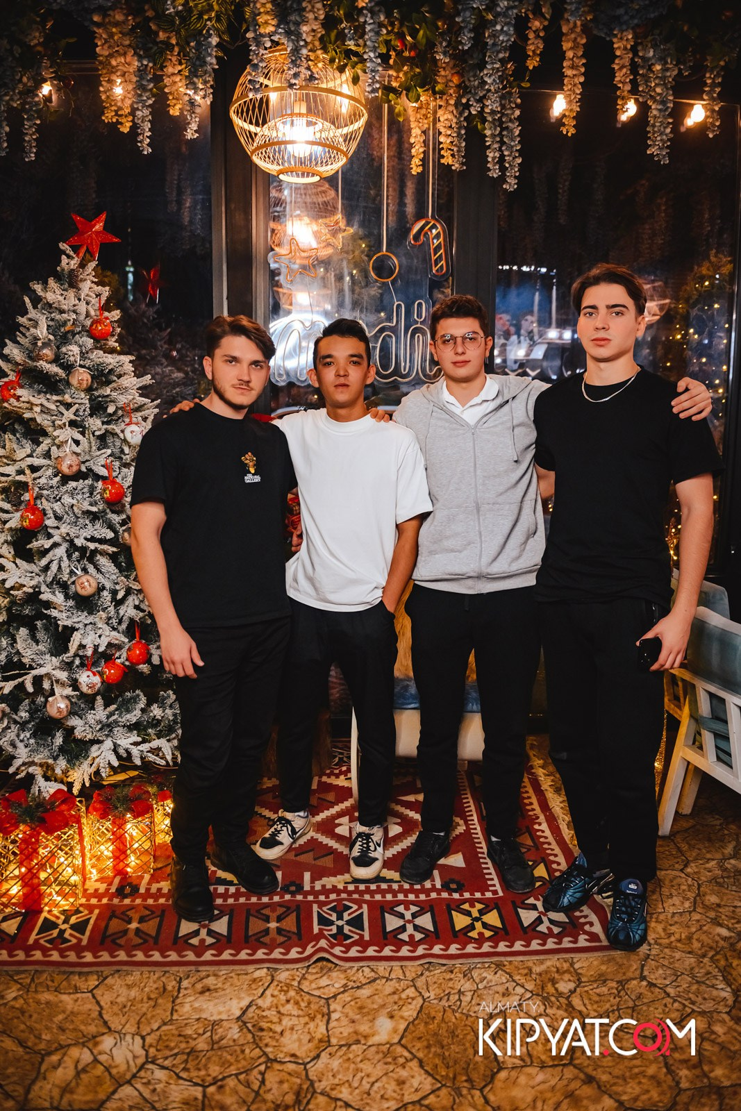 MODI RESTORANCHIK. КИПЯТКОМ АЛМАТЫ!