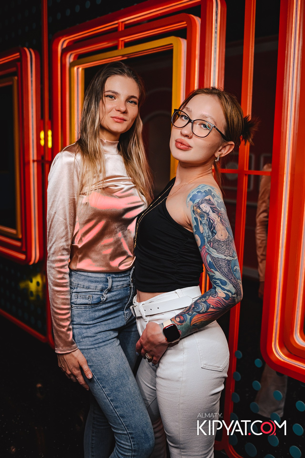 ВЫСТУПЛЕНИЕ ГРУППЫ ВИРУС SANTA BARBARA. КИПЯТКОМ АЛМАТЫ!