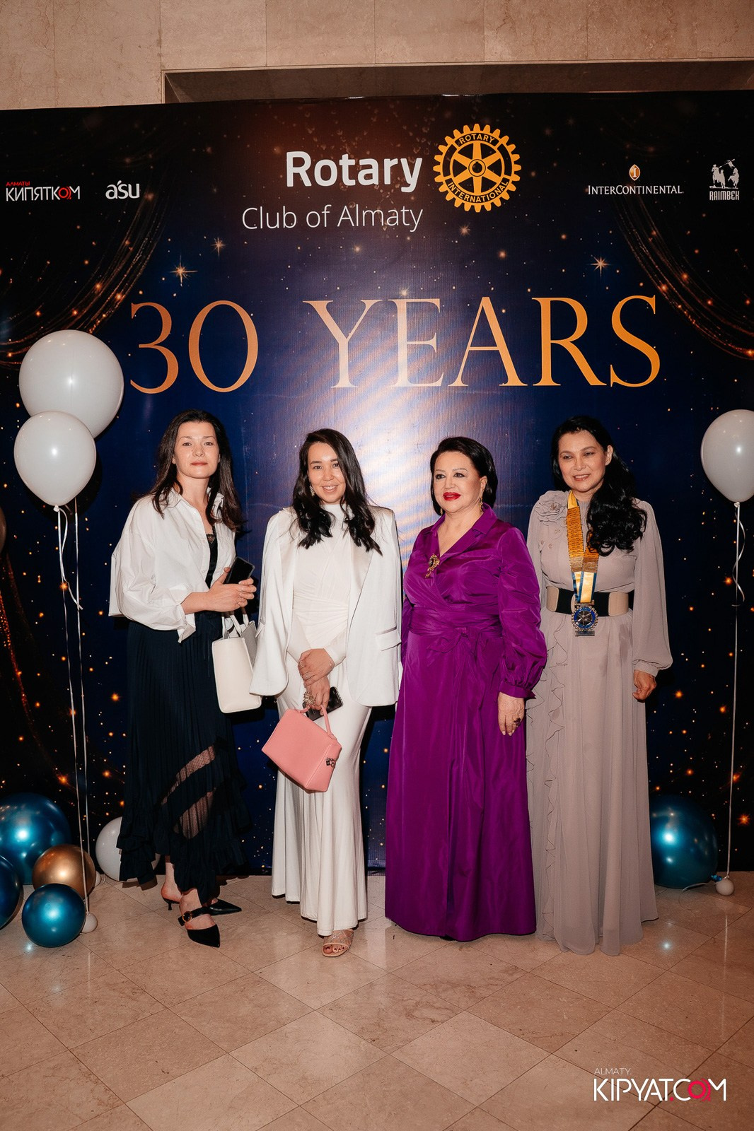 БЛАГОТВОРИТЕЛЬНЫЙ УЖИН В ЧЕСТЬ 30-ЛЕТИЯ ROTARY CLUB OF ALMATY. КИПЯТКОМ АЛМАТЫ!