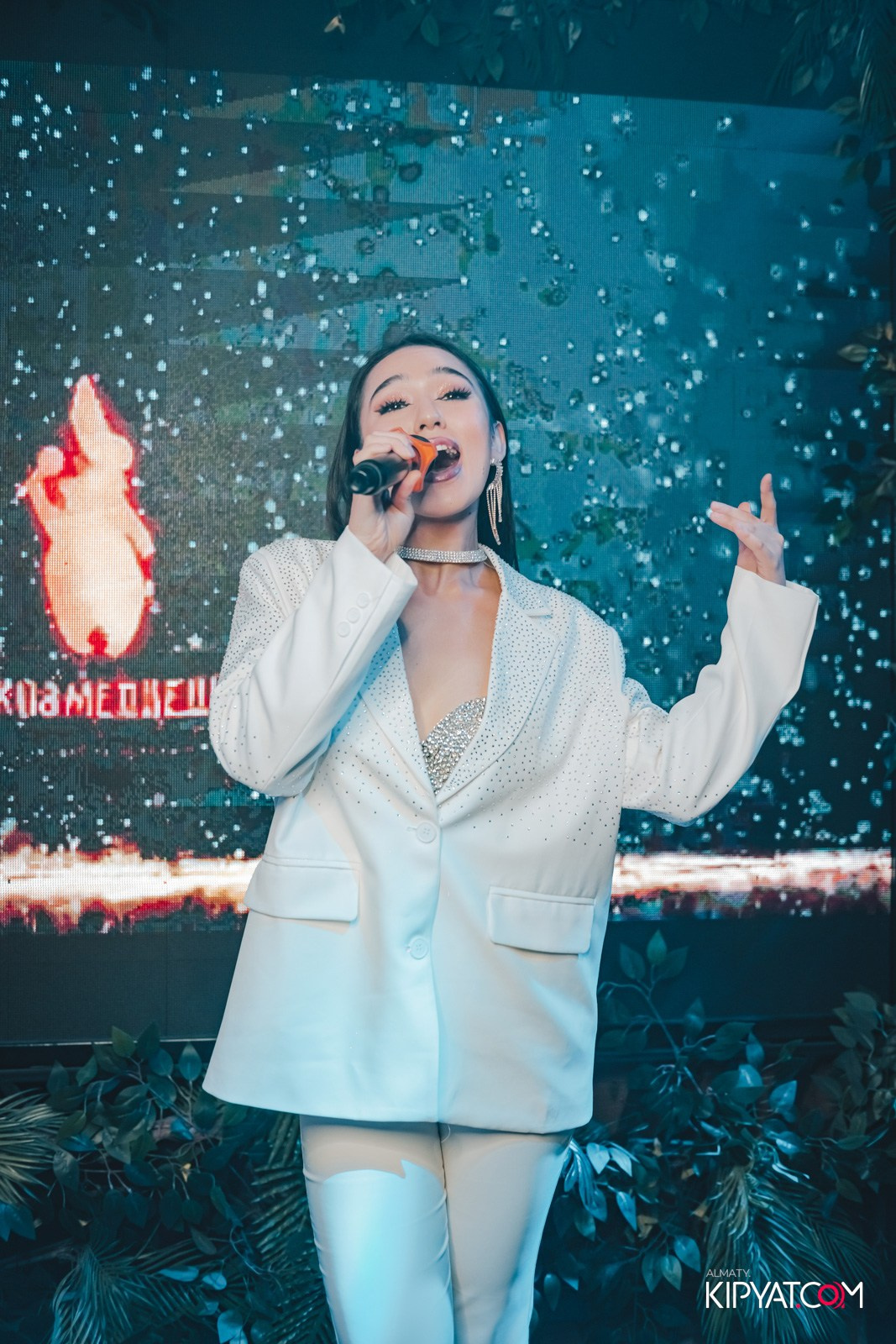 УХО И МЕДВЕДЬ НА КУРМАНГАЗЫ. КИПЯТКОМ АЛМАТЫ!