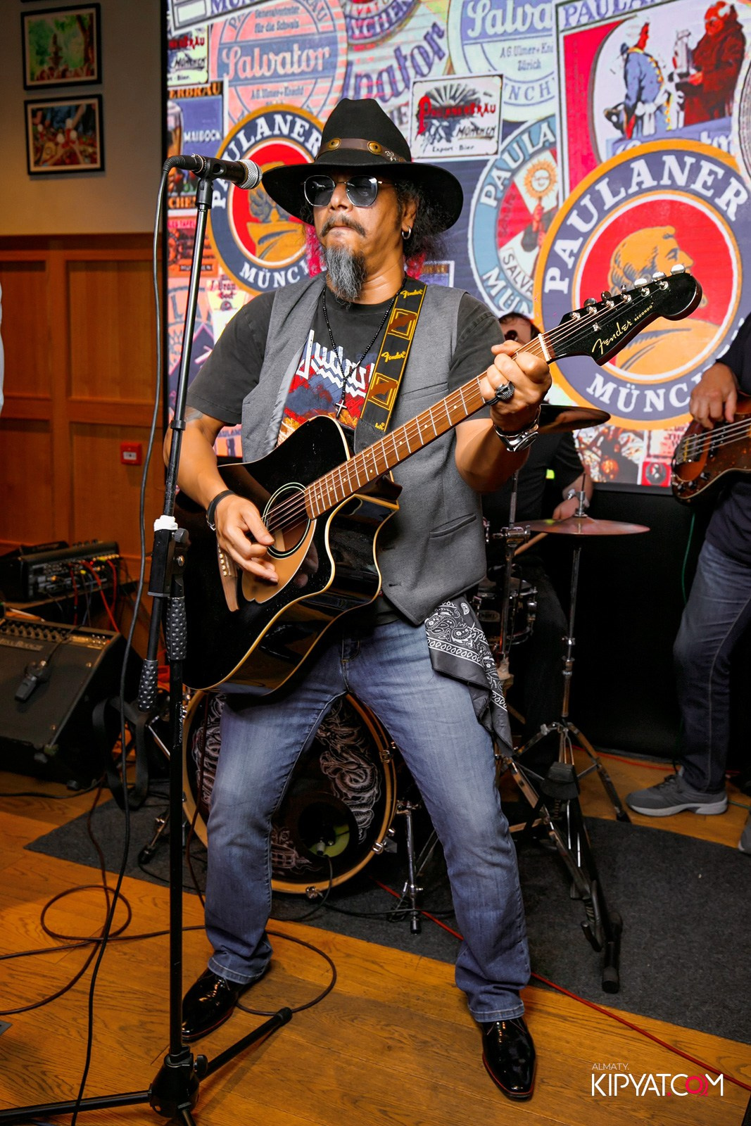 PAULANER. КИПЯТКОМ АЛМАТЫ!