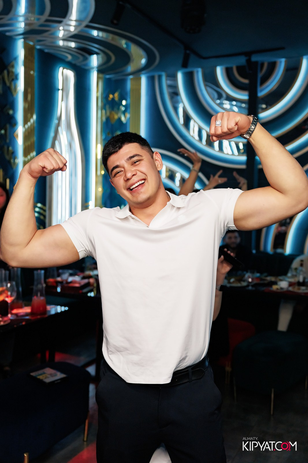 ЗАЯ, НА БИС. КИПЯТКОМ АЛМАТЫ!