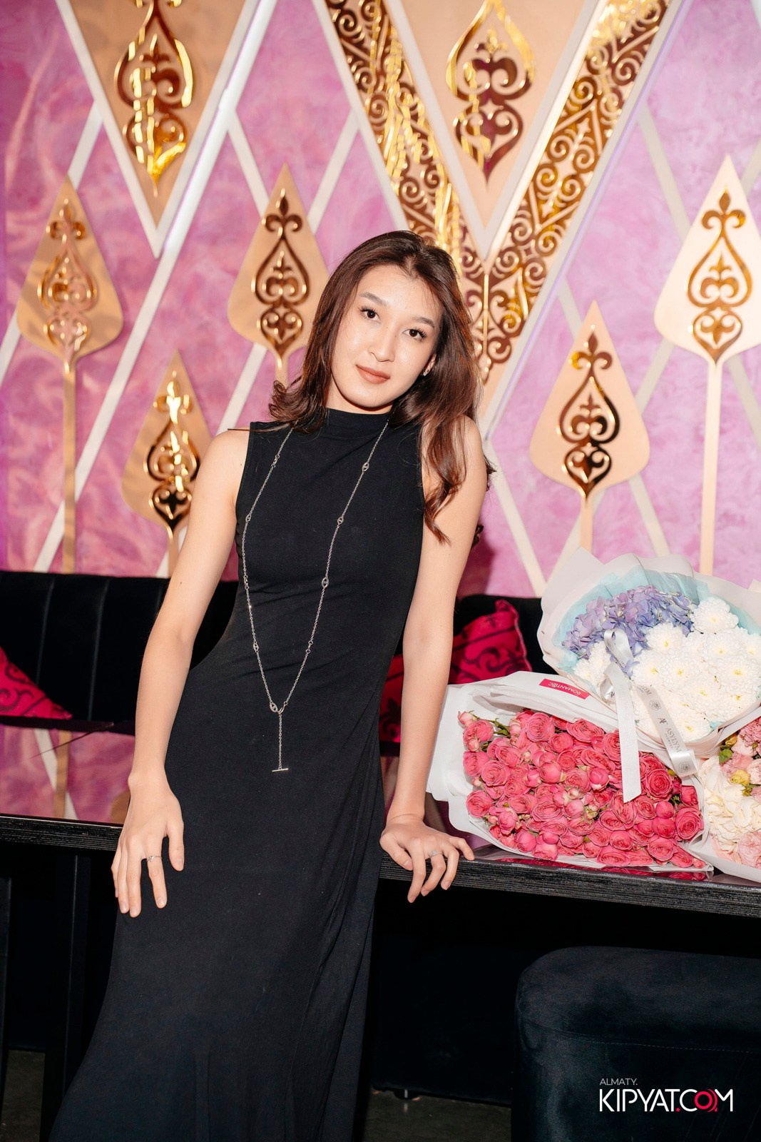 MOOD KARAOKE & TERRACE. КИПЯТКОМ АЛМАТЫ!