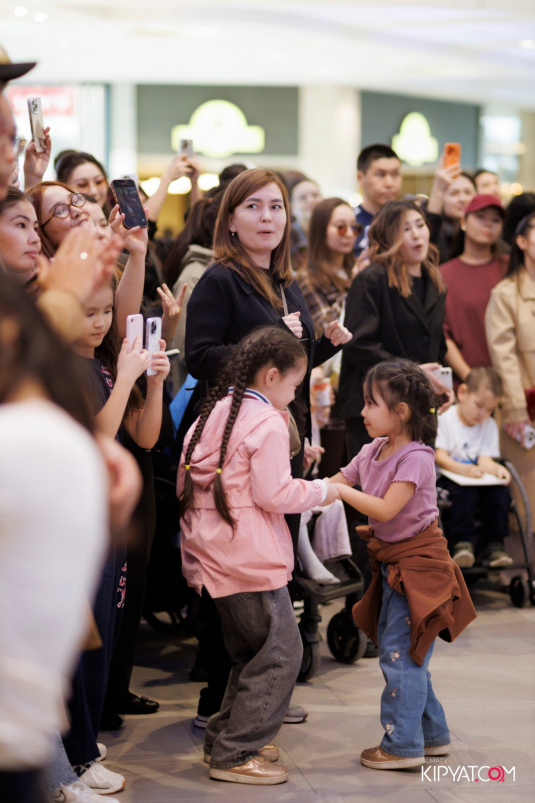 ПРЕЗЕНТАЦИЯ SAMSUNG S26. КИПЯТКОМ АЛМАТЫ! Фотосъемка мероприятий в Алматы