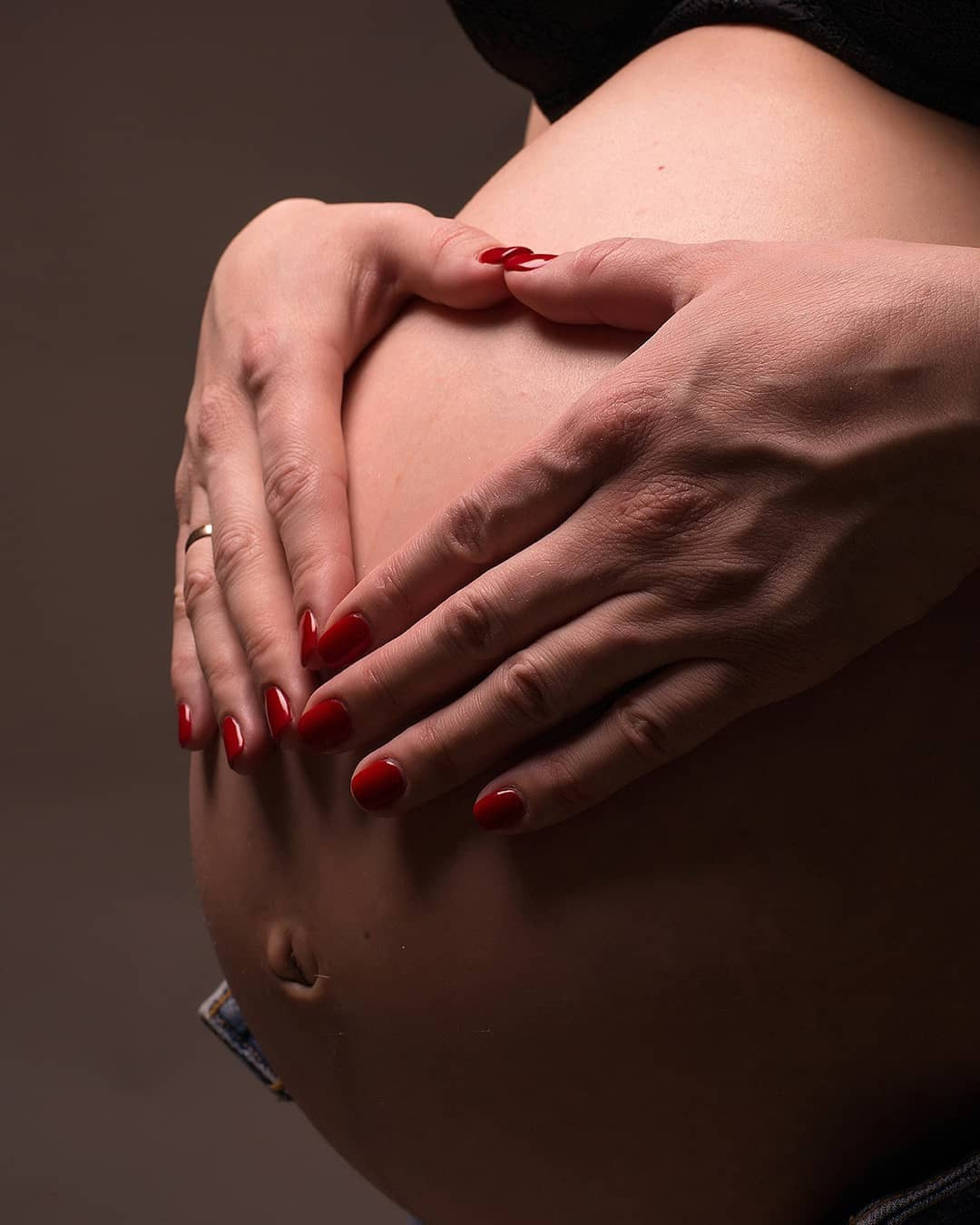 В ожидании чуда. Контакты