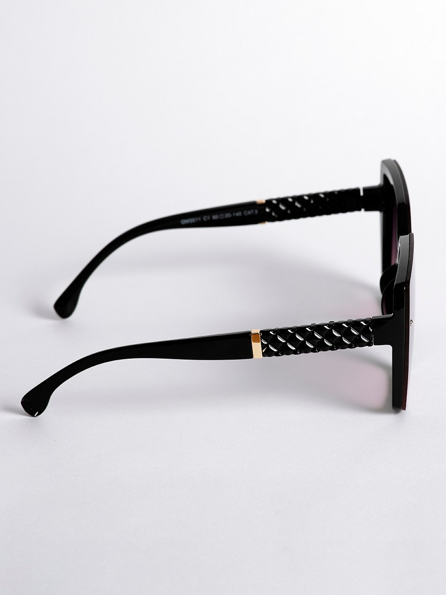 Съемка солнцезащитных очков. Фотограф в Санкт-Петербурге