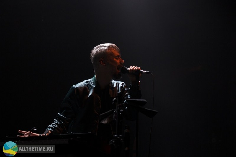 Tesla Boy. Магия музыки в кадре: Концертная Фотография