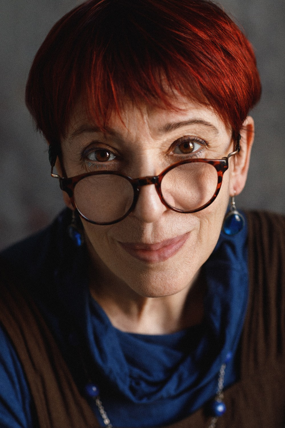 Женские фотосессии в студии и в городе: художественные, для соцсетей, сайтов знакомств. Фотограф Полина Завельская