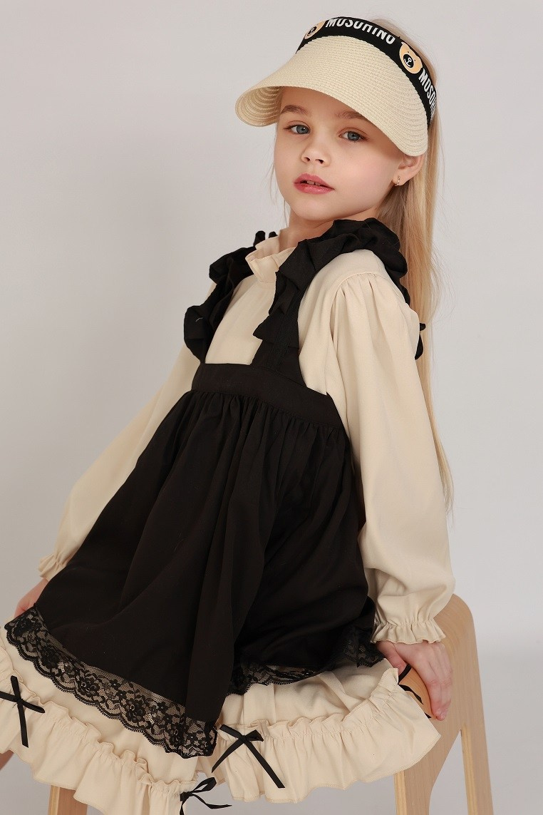 Валерия Анастасина. Съёмка одежды для маркетплейсов и брендов Morozova Production