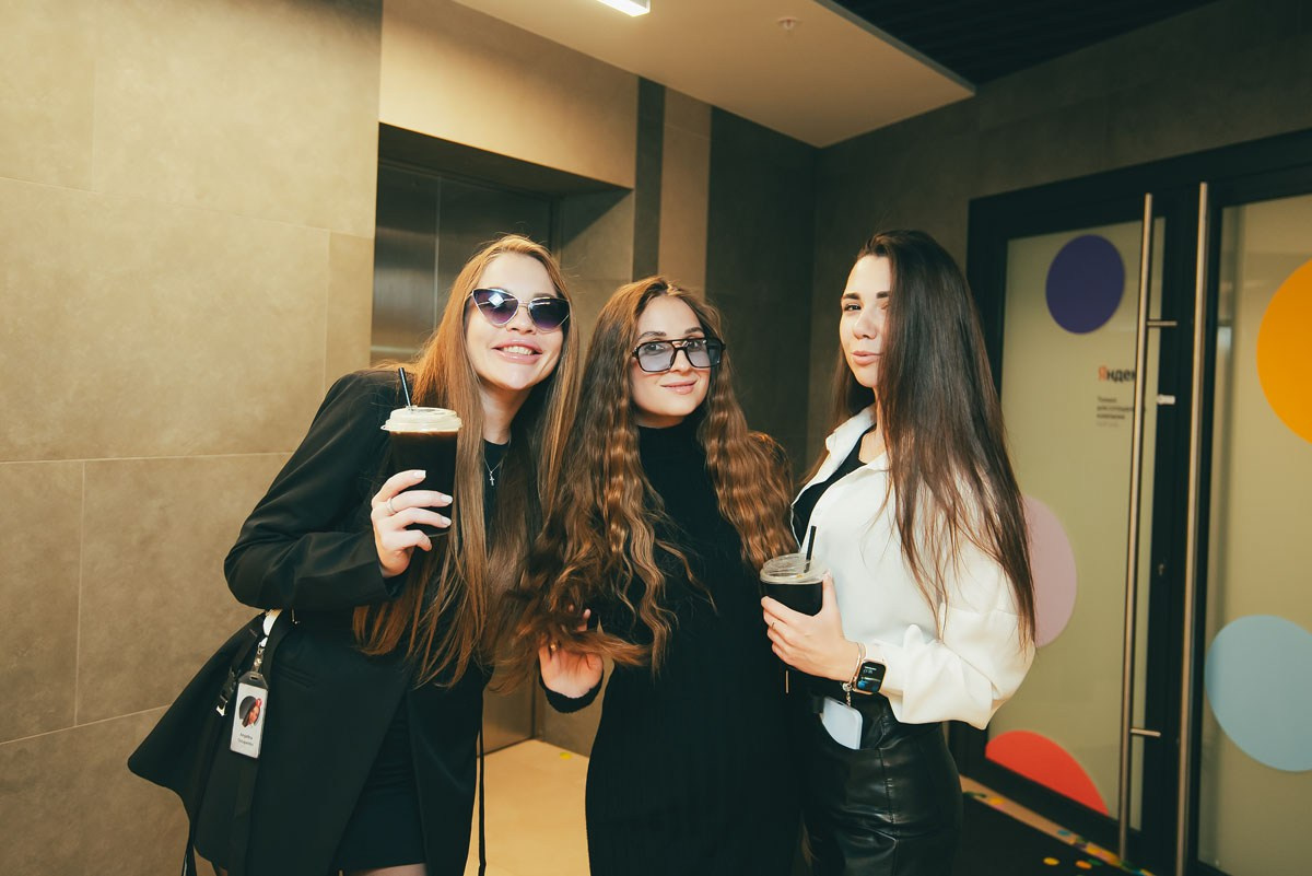 БЦ «5 МОРЕЙ» День рождения «YANDEX» Ростов-на-Дону