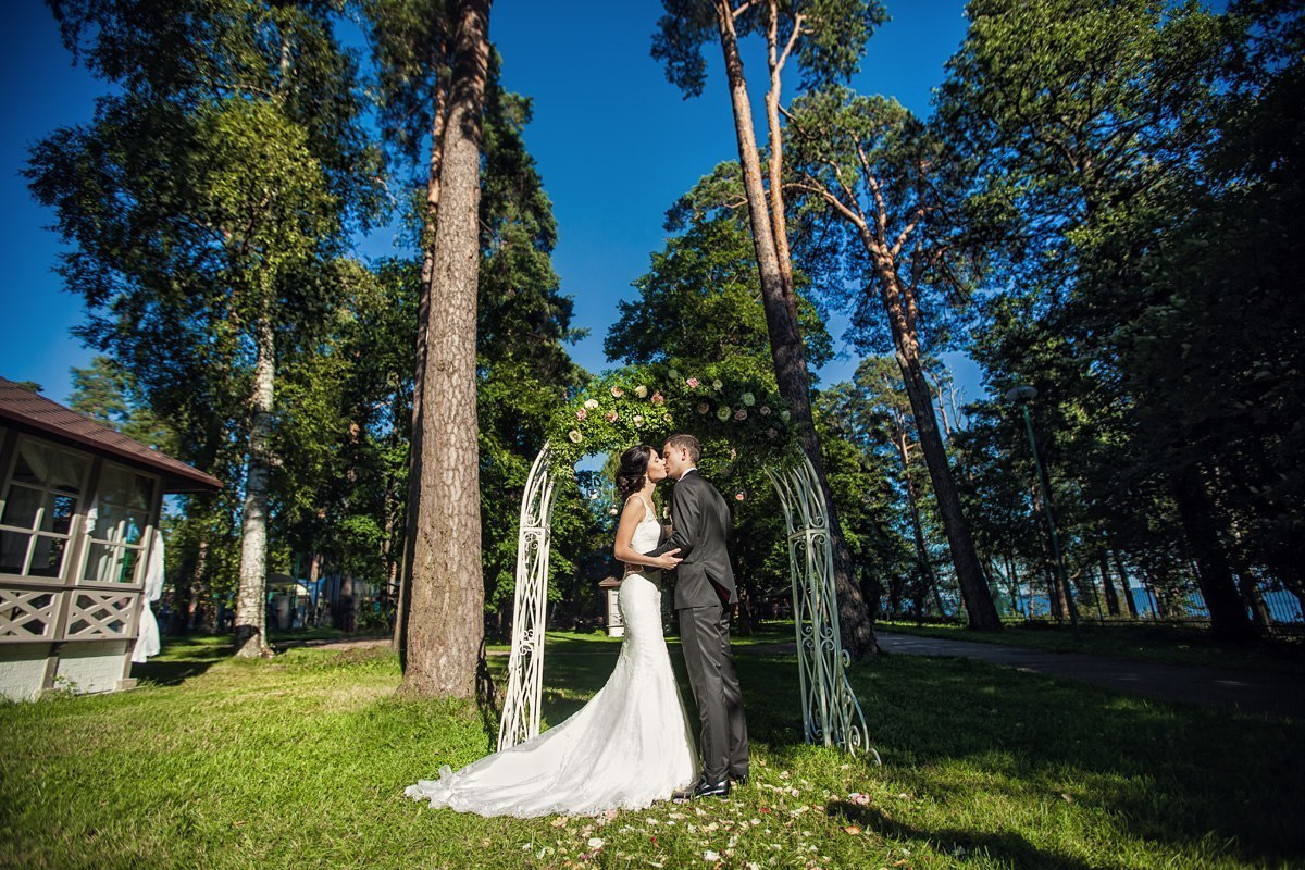 Свадьба в Президент-отеле в Зеленогорске. Семейный фотограф в Санкт-Петербурге Анна Аверина