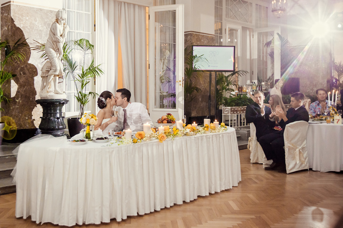 Свадьба в отеле Астория. Семейный фотограф в Санкт-Петербурге Анна Аверина