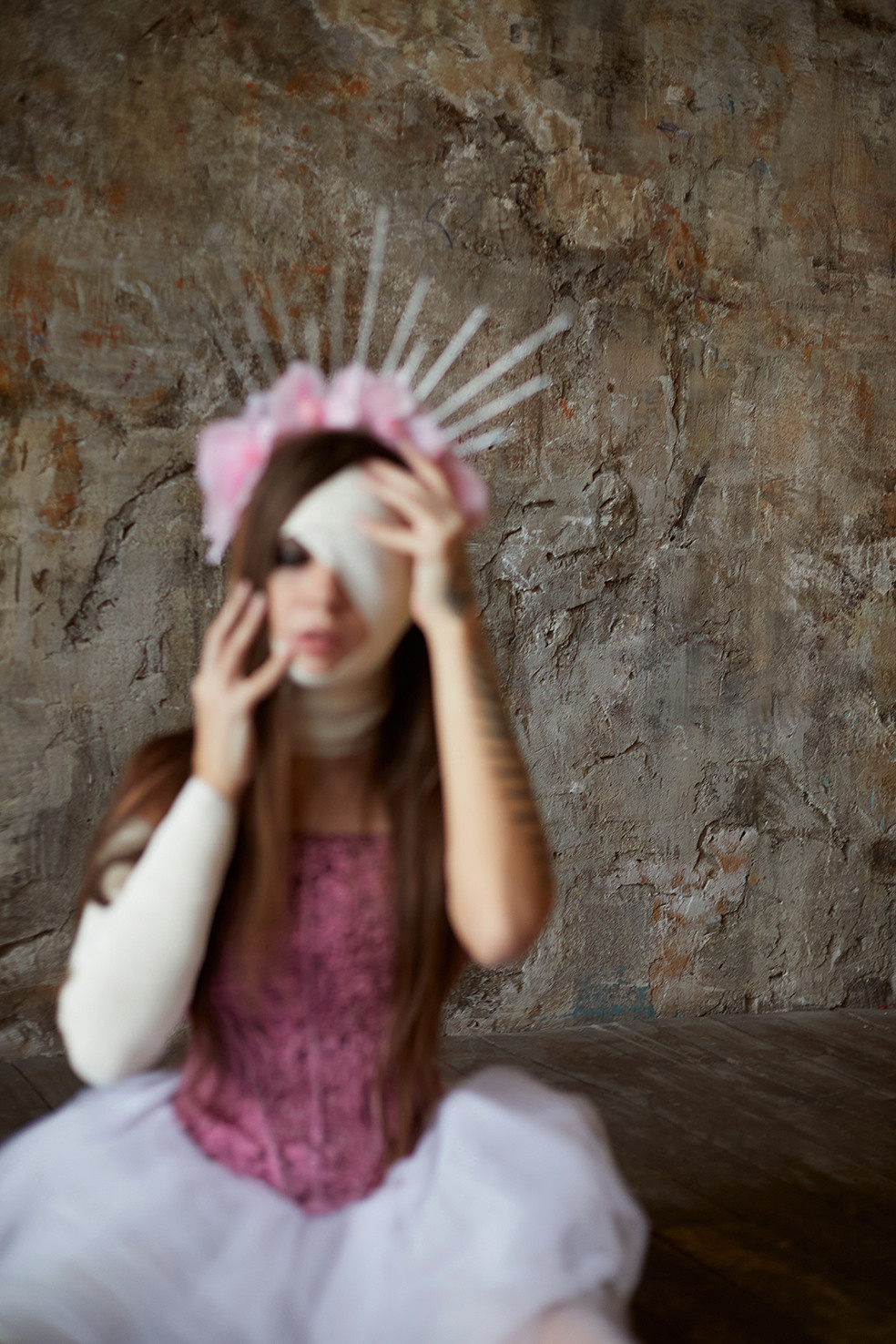 Девушка в образе сломанной куклы. Преображение. Искусство. Фотограф. Тимашевск. Кубань. Краснодарский край. Москва. Фотограф в Москве.