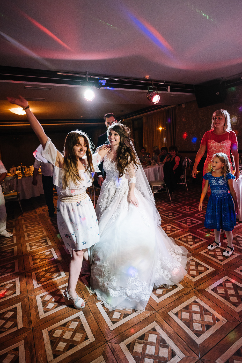 Свадьба в Эстонии, свадебный организатор, платье невесты, свадьба в Та. Свадебный и семейный фотограф в Минске Яна Новак