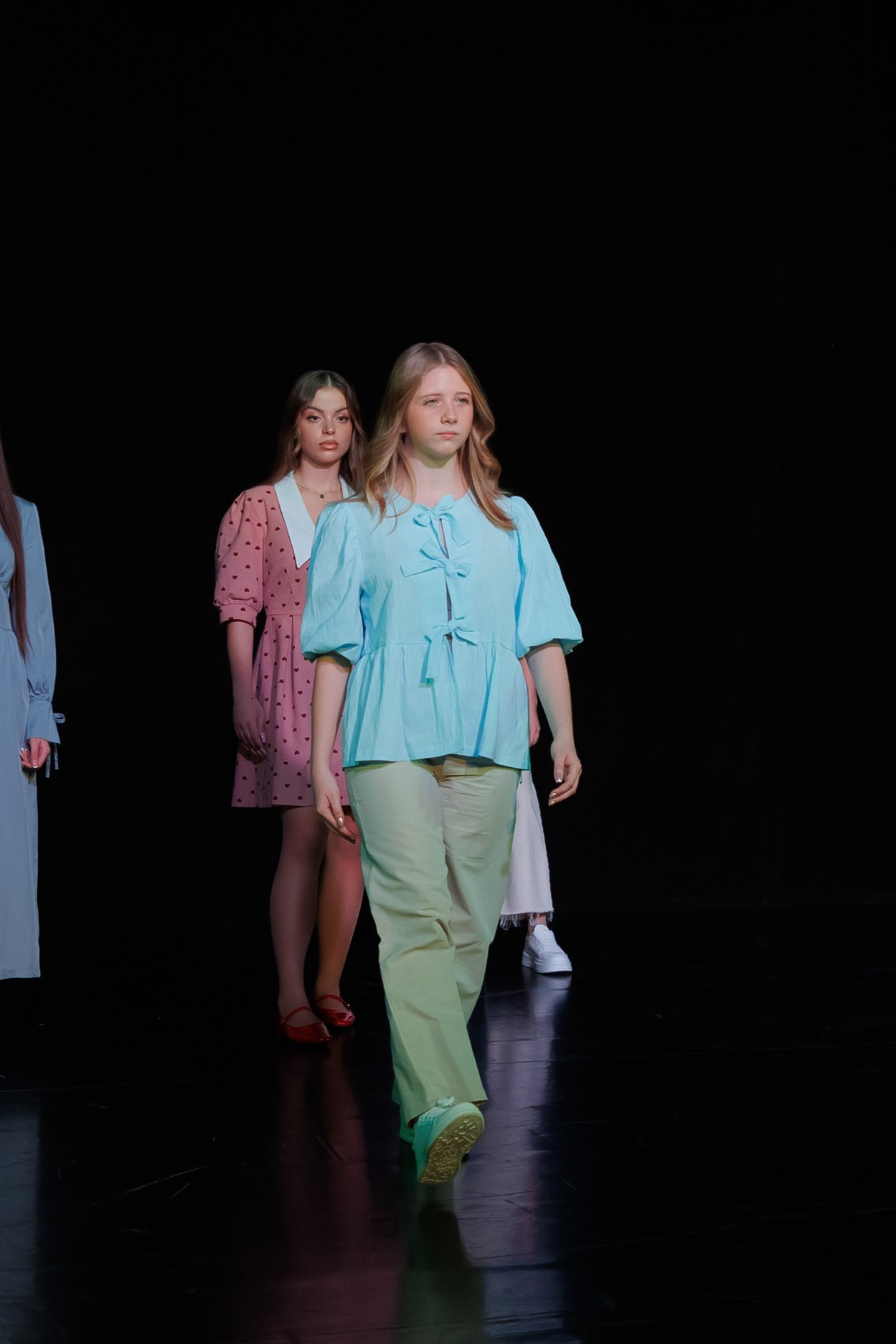 Показ коллекций Новосибирских дизайнеров для Fly Production. Фотограф Новосибирск — Наталья Гресь