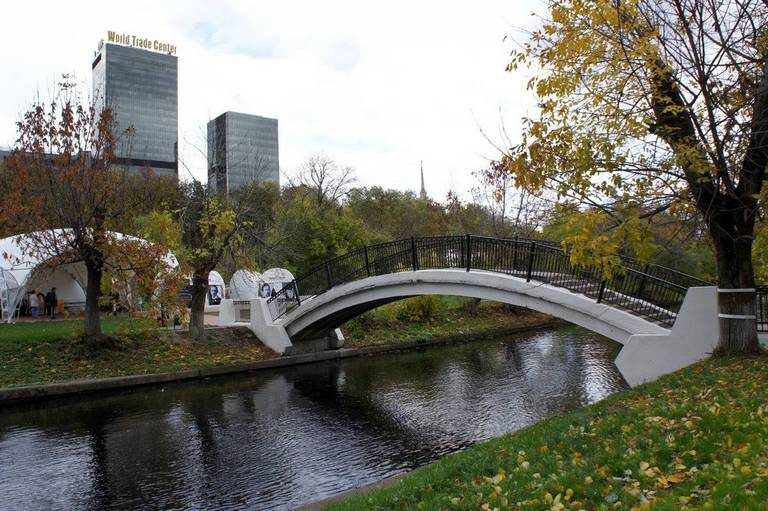 Красивые места для фотосессии в Москве для свадебной и семейной съемки