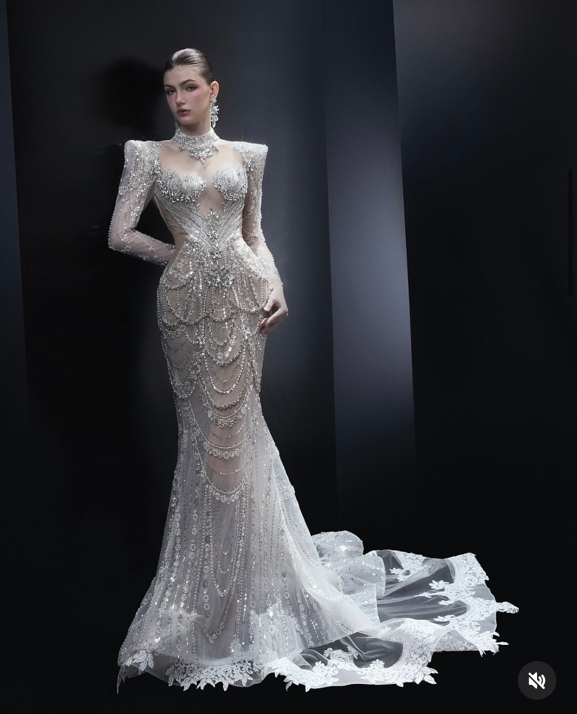 Viktoriia Mitroshina. DISTINCTIVE MODEL AGENCY. Модельное агентство специализирующиеся на зарубежном плейсменте моделей