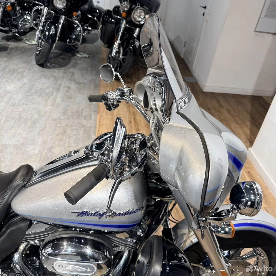 2009 CVO Limited Black Diamond (VIN *5HD*). Hello Davidson, Москва. Только хорошие мотоциклы…