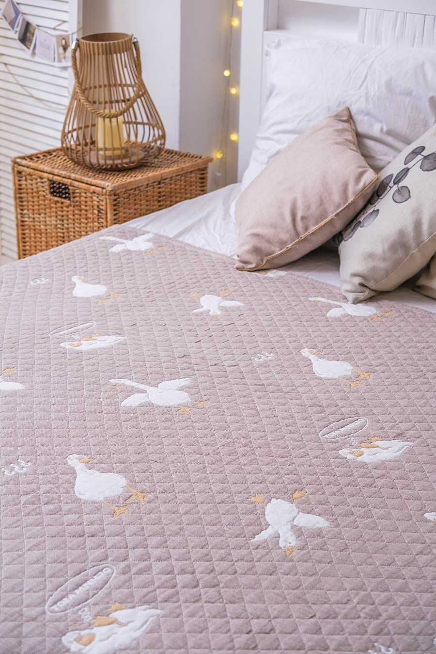 Съемка покрывал для маркетплейсов в СПб. Фотосессия для маркетплейсов