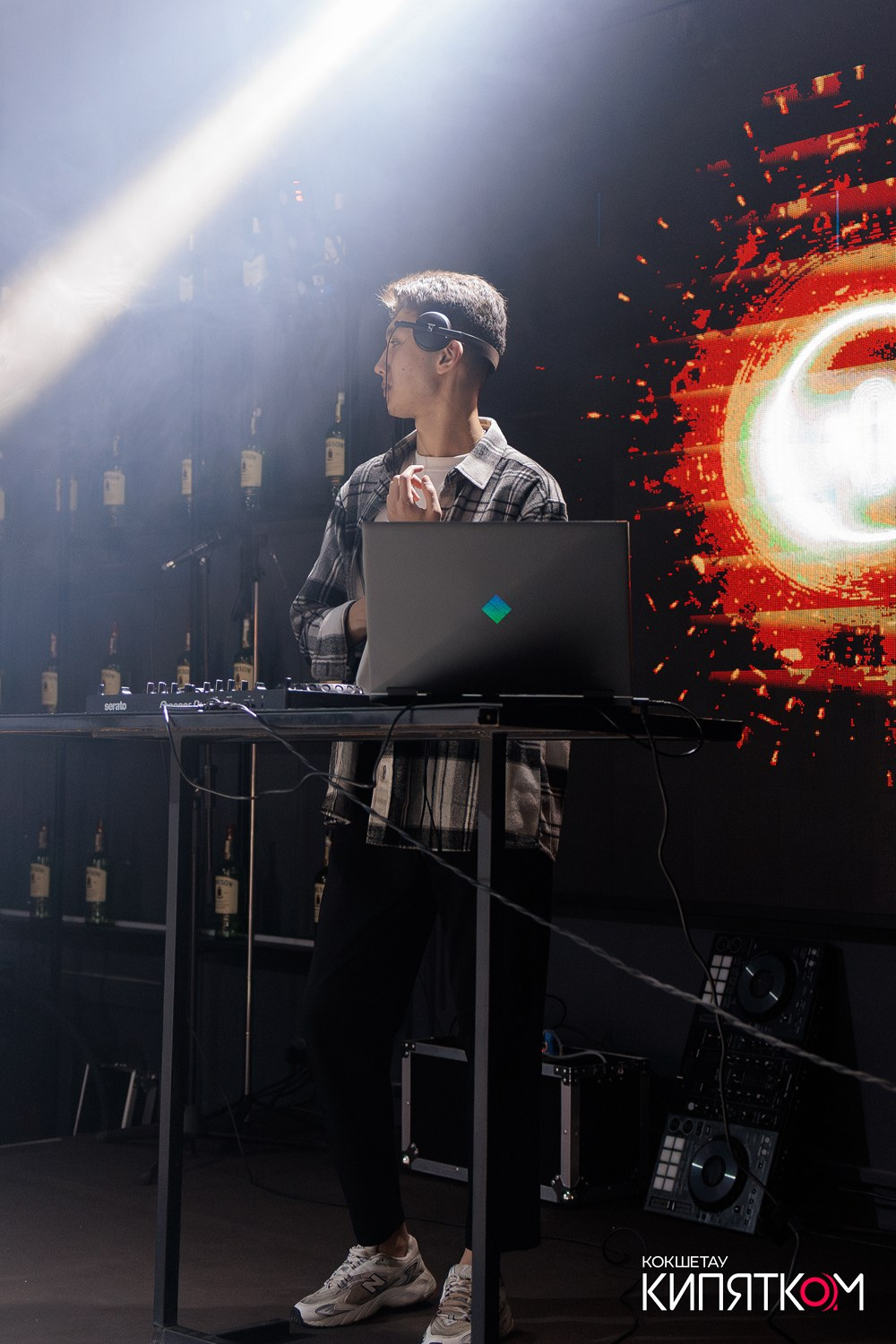 NE BRUKLIN. КИПЯТКОМ КОКШЕТАУ