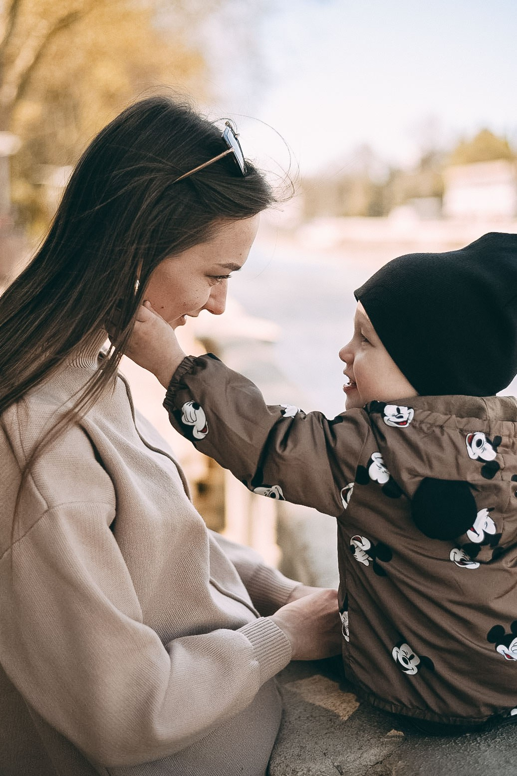 Семейная фотосессия дома плюс фотопрогулка. Фотограф в Сочи — Маргарита Поганова