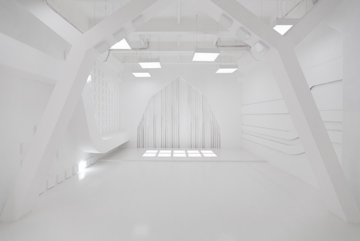 Зал Extra White. Фотограф Герман Локоцкий, семейные фотосессии в Санкт-Петербурге