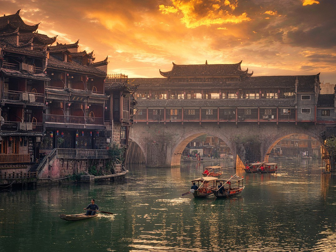 Гуанчжоу — Яншо — Дажай — Фэнхуан — Чжанцзяцзе. Семейный и детский фотограф Margo Photolab в Москве