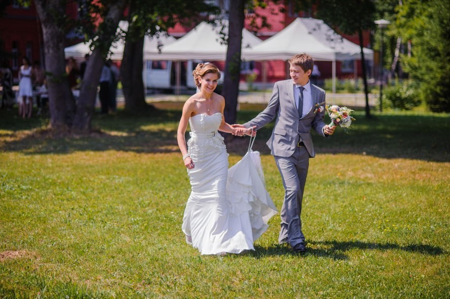 Примеры свадебных платьев. Модельер Евгений Бременев