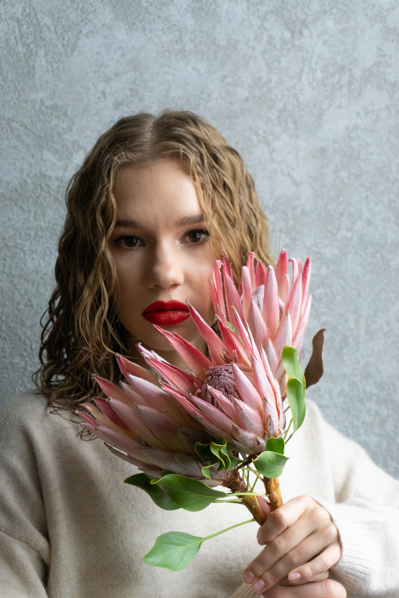 Лиза для «Цветочной лавки». Фотограф в Екатеринбурге Яна Круташова