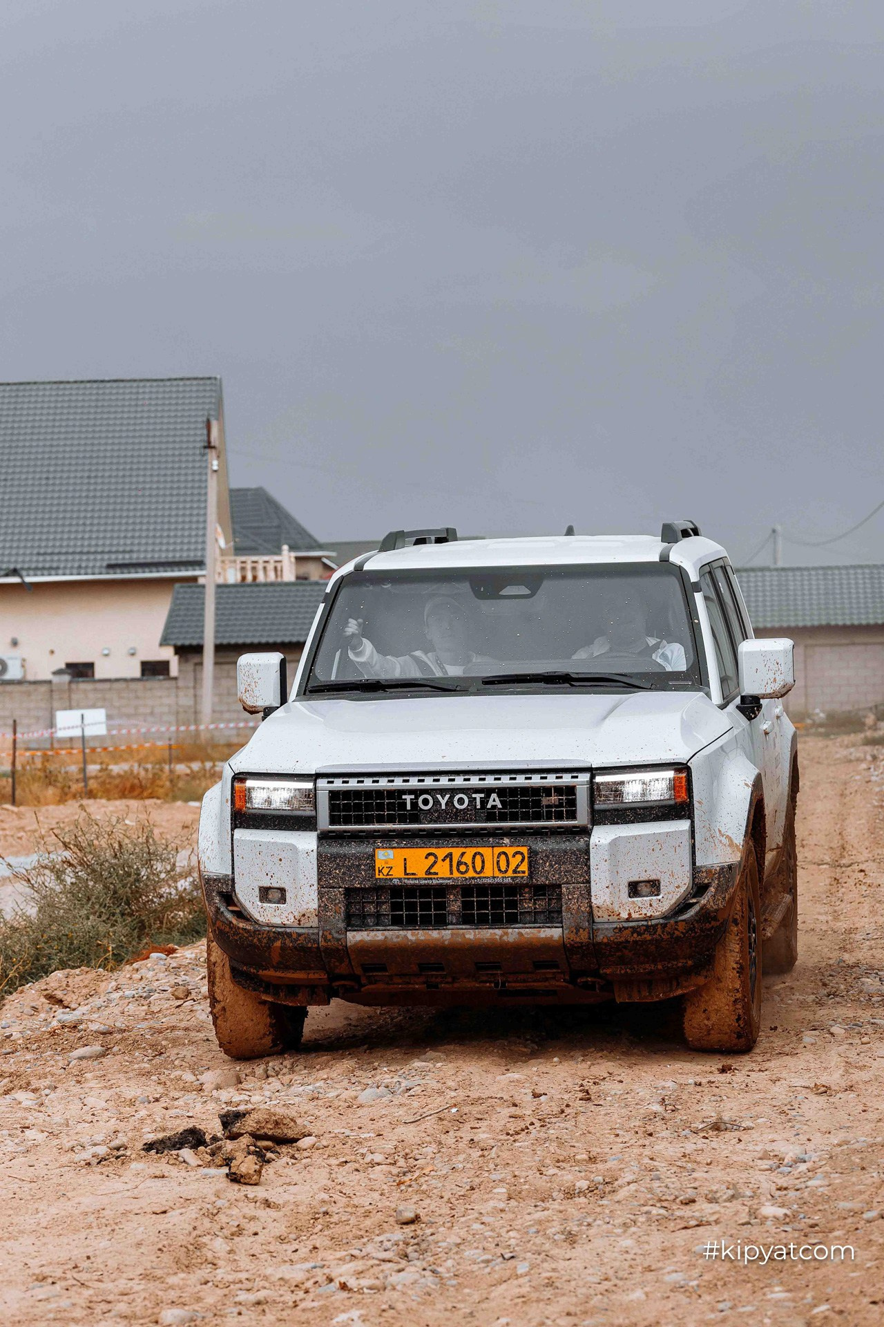 Test Drive TOYOTA CAMRY 80
