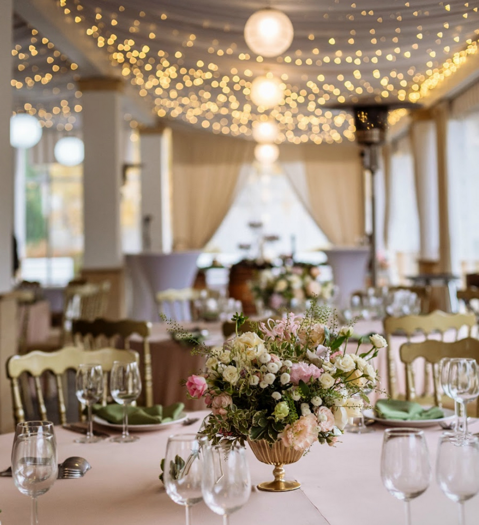 Площадка № 2-8. Свадебный организатор Москва