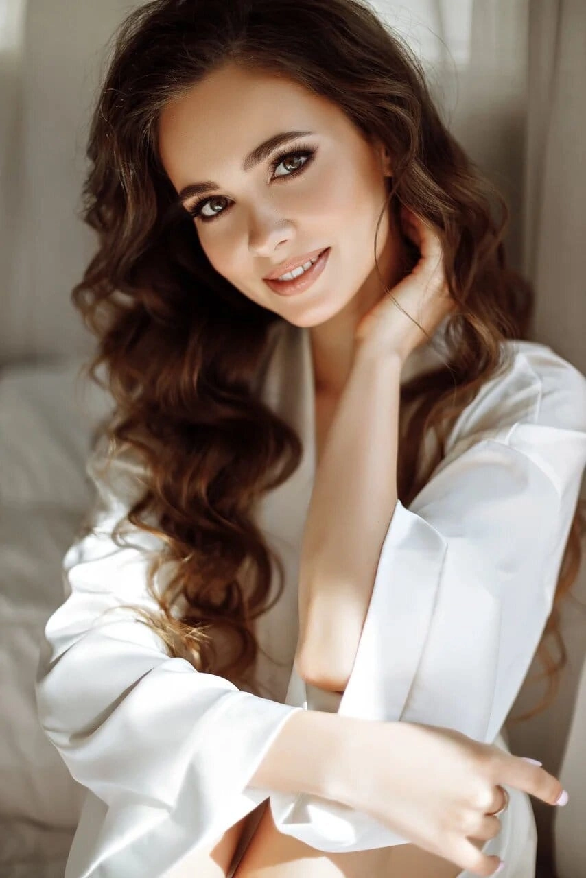 Алина, 40-42 р-р, 158 рост. KED Production — продакшн из СПб. Создаём фото, видео и контент, который помогает брендам и селлерам продавать больше