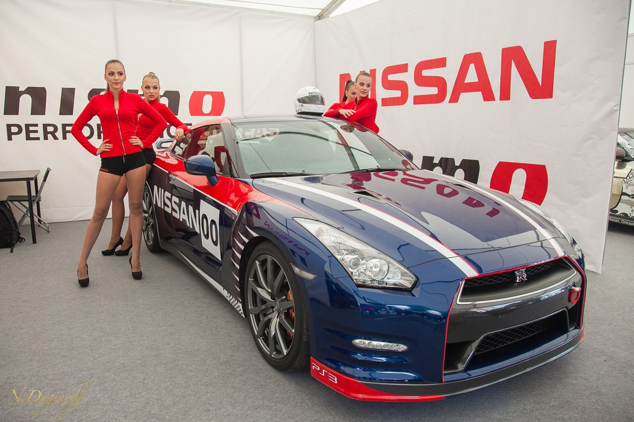 Nissan Nissmo Drive. Профессиональный фотограф Дугинов Николай | Екатеринбург