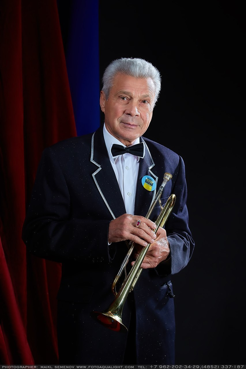 ПОРТРЕТ деловой