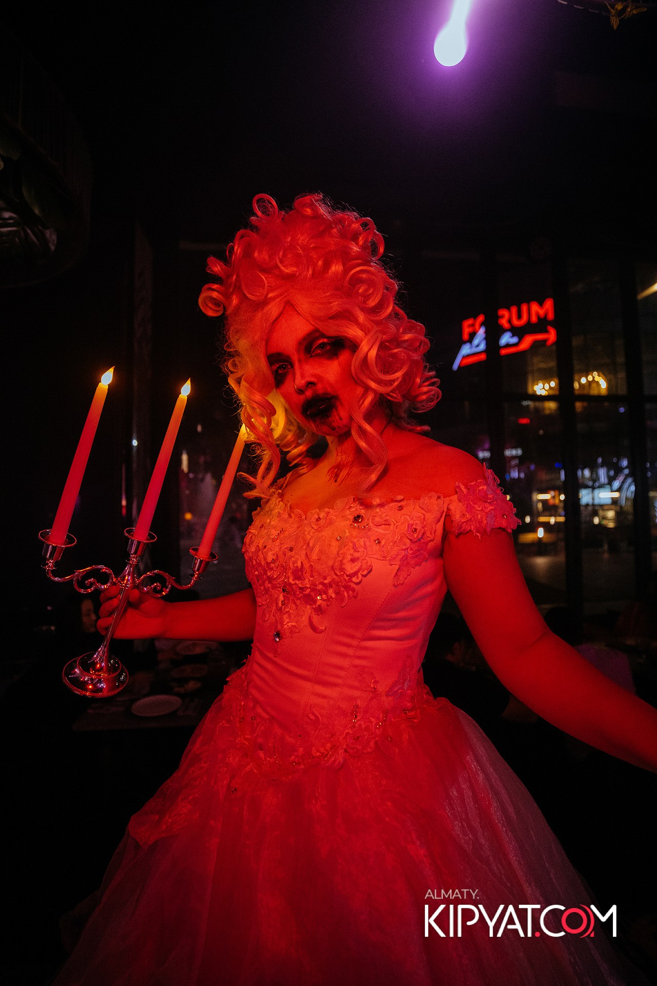 FRIENDS BAR & TERRACE. КИПЯТКОМ АЛМАТЫ! Фотосъемка мероприятий в Алматы