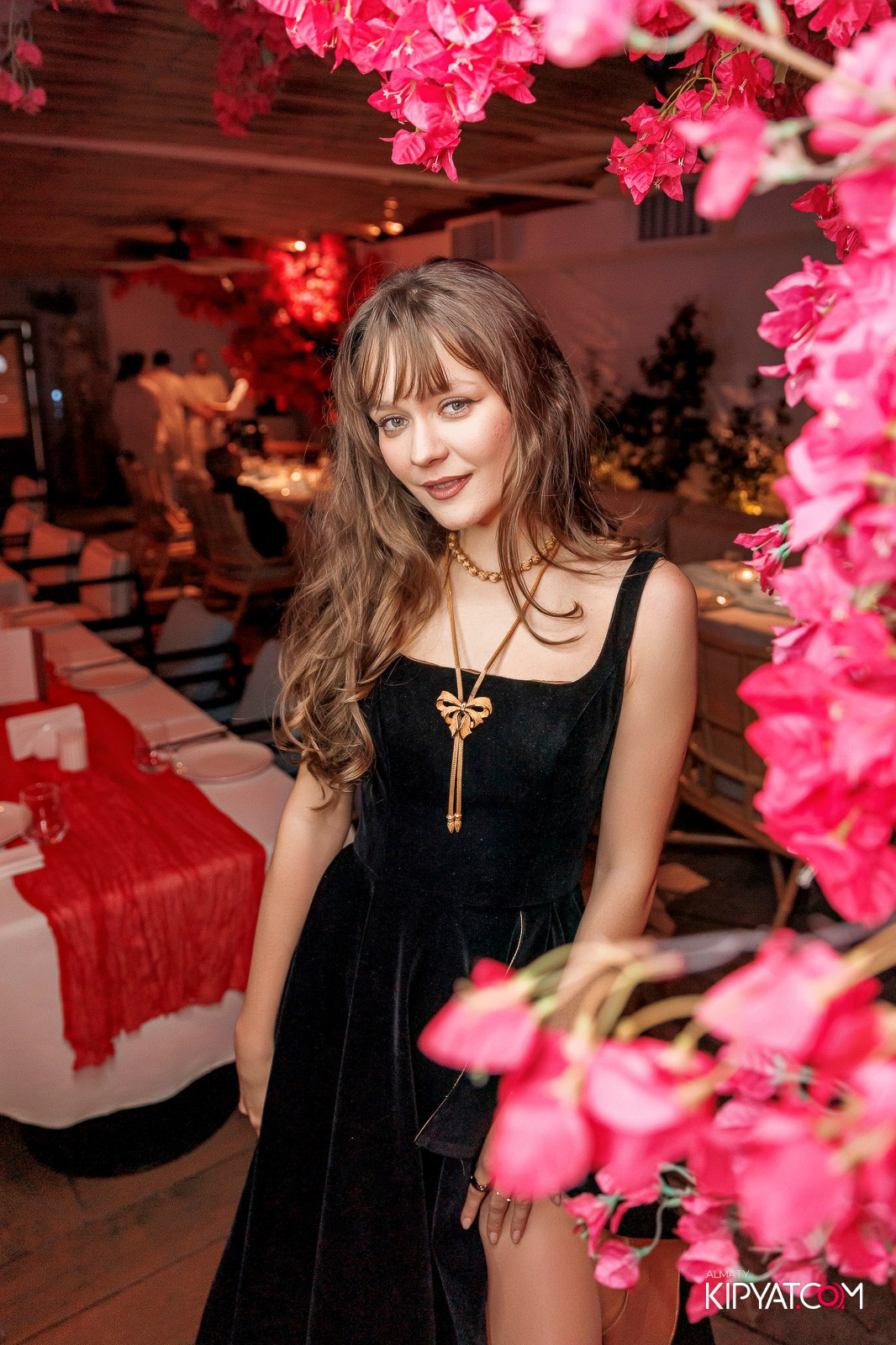 AIZA TERRACE RESTAURANT & BAR. КИПЯТКОМ АЛМАТЫ! Фотосъемка мероприятий в Алматы