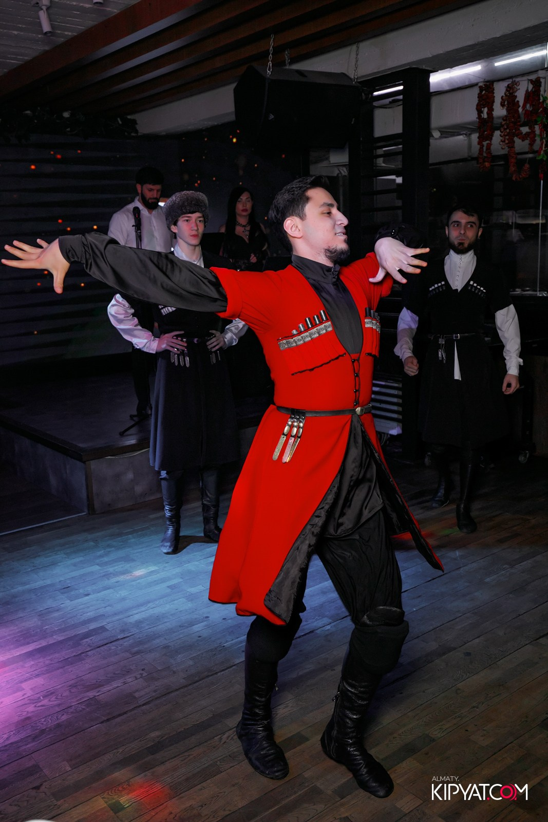 ВАХТАНГУРИ. КИПЯТКОМ АЛМАТЫ!