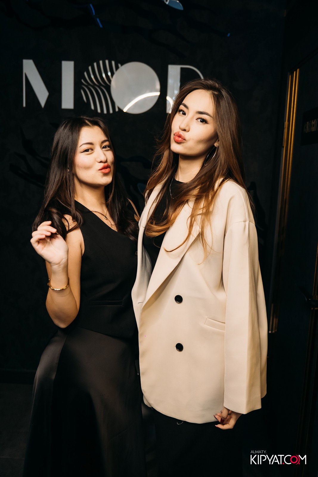 MOOD KARAOKE & TERRACE. КИПЯТКОМ АЛМАТЫ! Фотосъемка мероприятий в Алматы