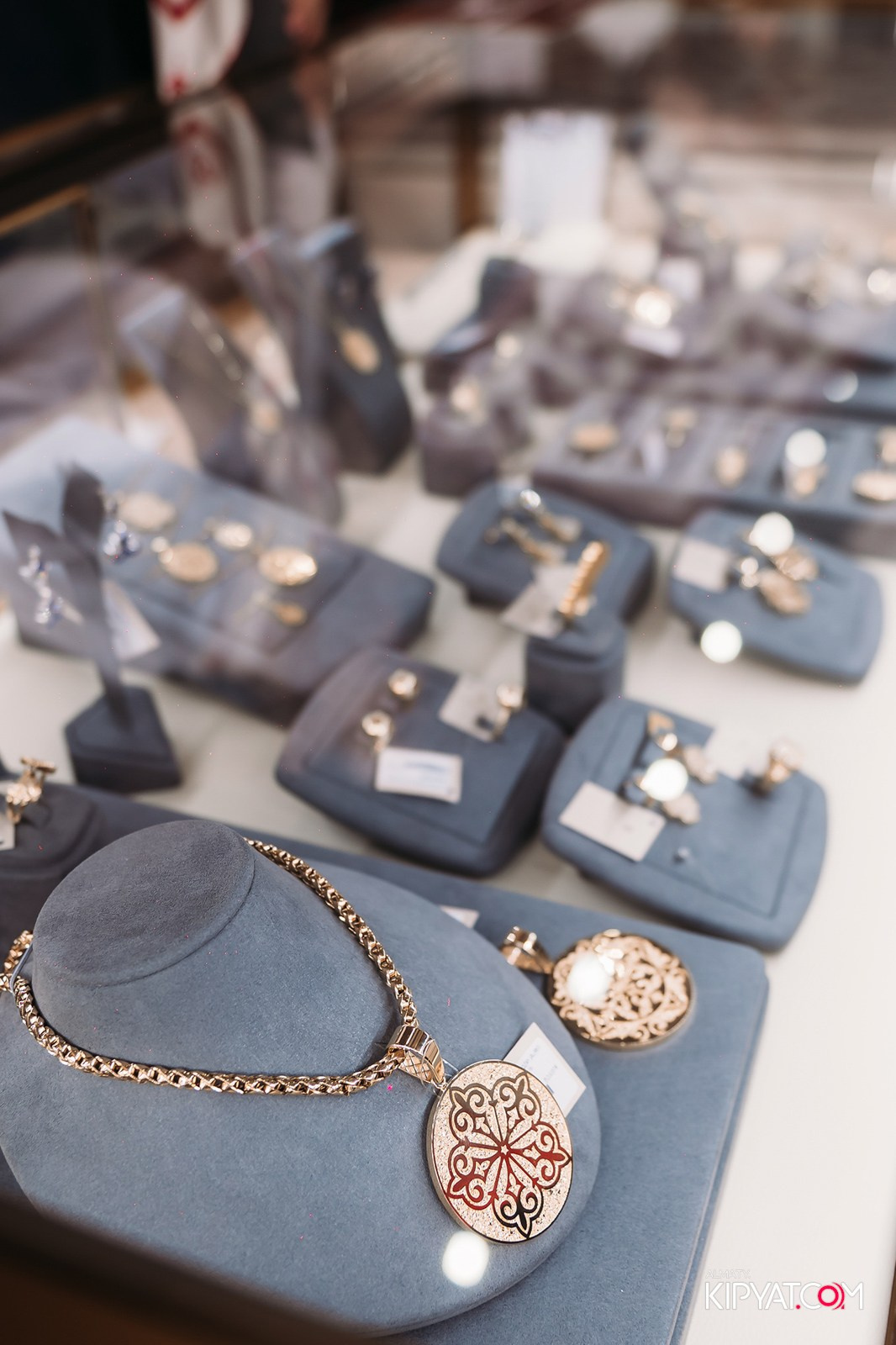 ETHNO POP-UP STORE NAURYZ B SADU ARENA. КИПЯТКОМ АЛМАТЫ!